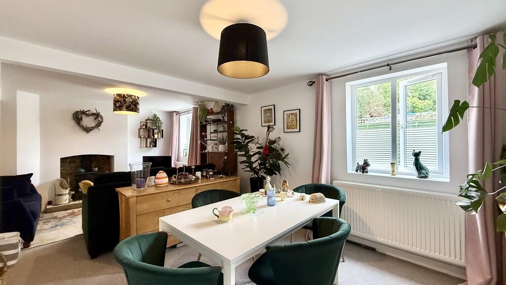 Additional image 8 of Chalford Gardens, Westbury