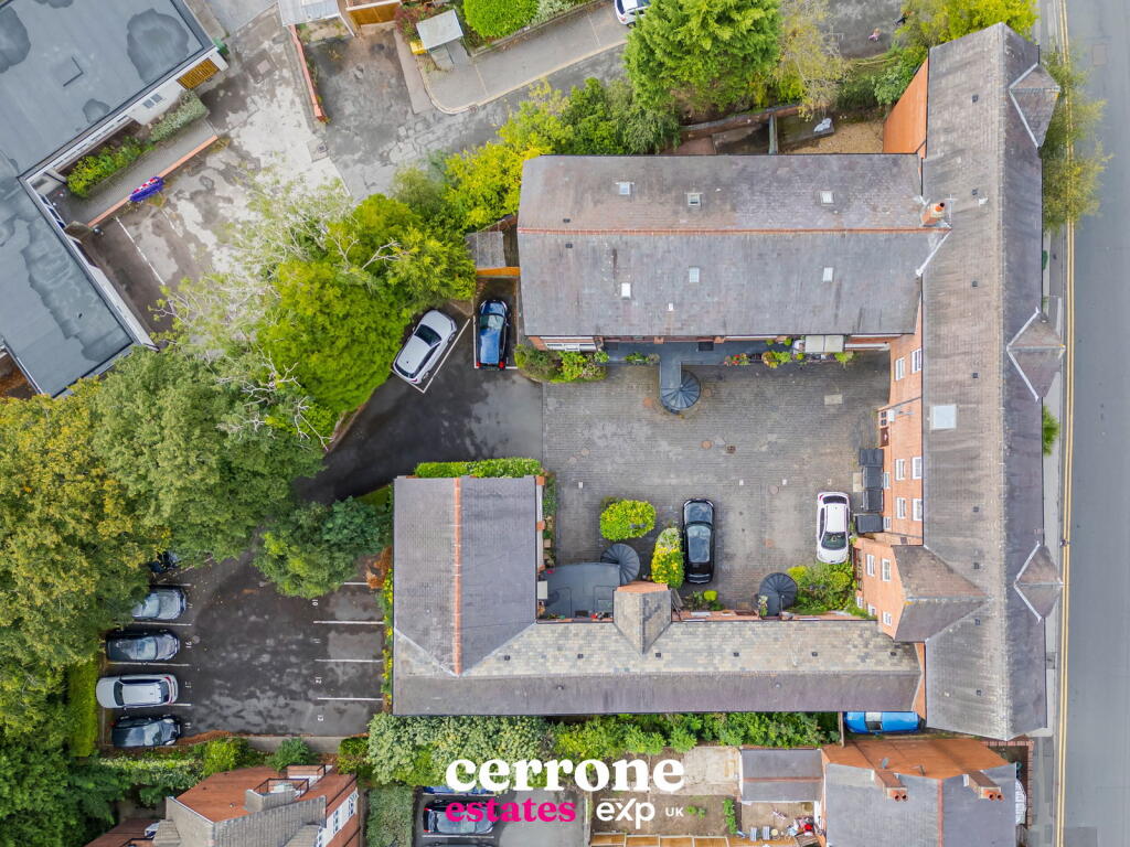 Additional image 16 of Crescent House, Mount Pleasant, Redditch, B97 4JT