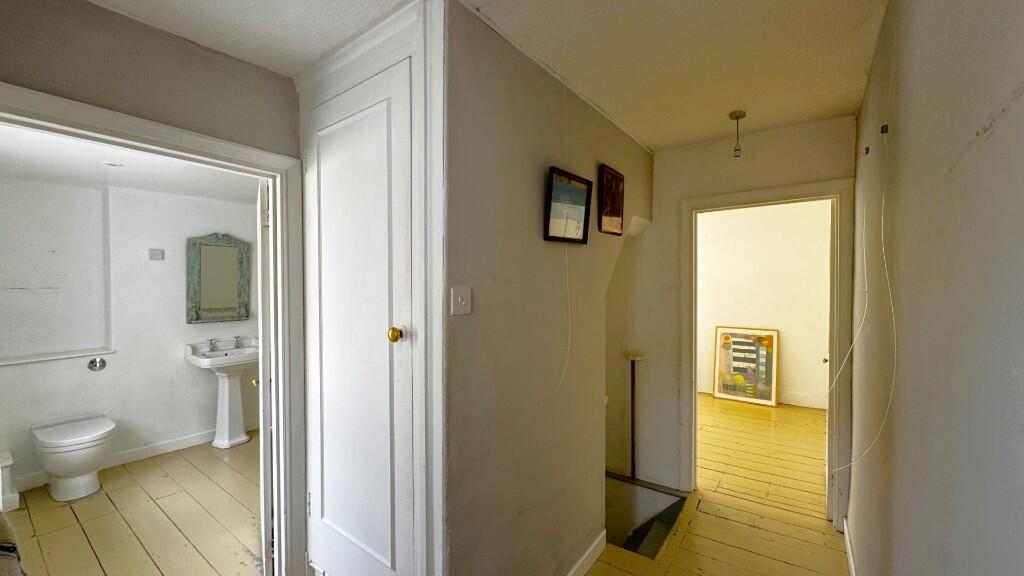 Additional image 6 of High Street, Bruton, Somerset, BA10 0AW