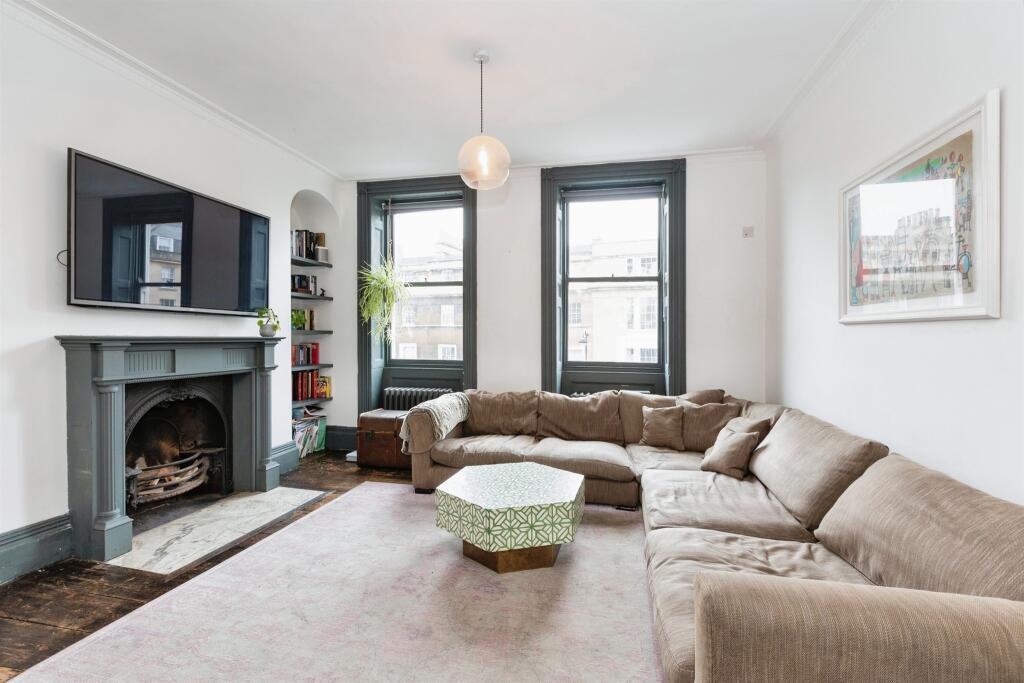 Additional image 11 of Bath