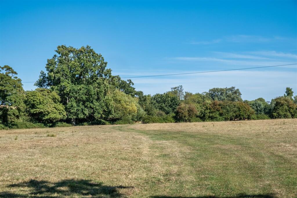 房产图片 2 - 地块2 - Amouracre农场