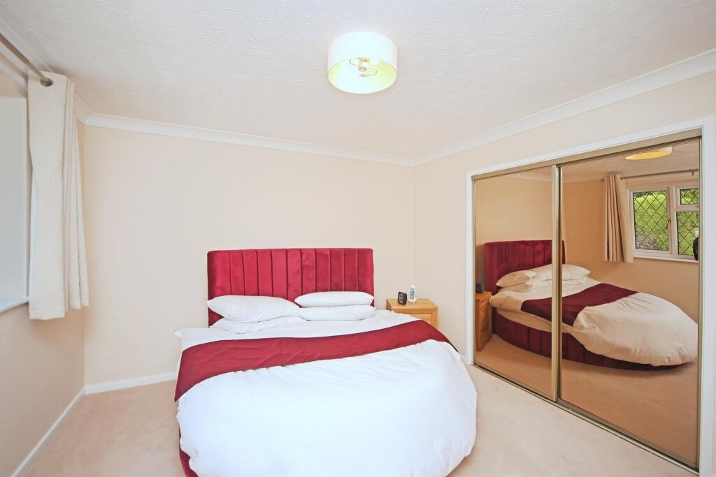 Additional image 8 of Kempsford Close, Redditch