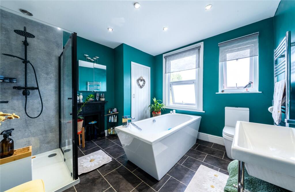 Additional image 12 of Leigh Road, Holt