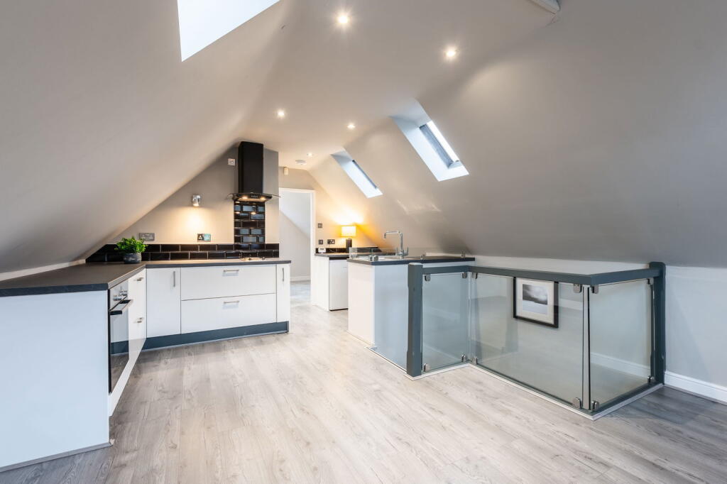 Additional image 46 of High Street, Henley-in-arden, B95 5BA