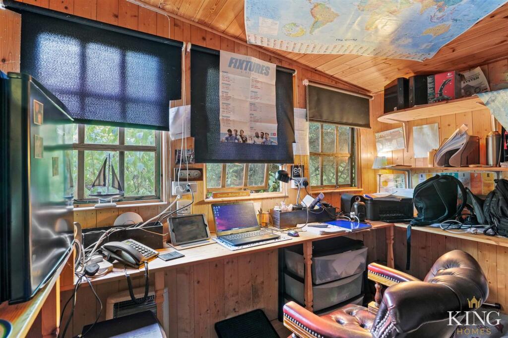 Additional image 26 of Batsford Close, Redditch