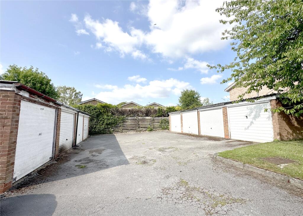 Additional image 20 of Kitwood Drive, Solihull, West Midlands, B92