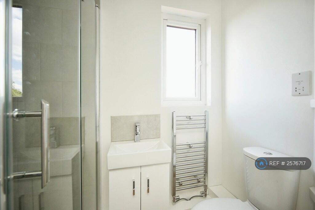 Additional image 13 of Mount Pleasant, Redditch, B97