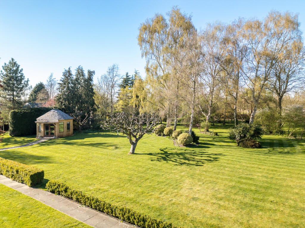 Additional image 9 of Clearwell House, Nearly 2 Acres, No Chain