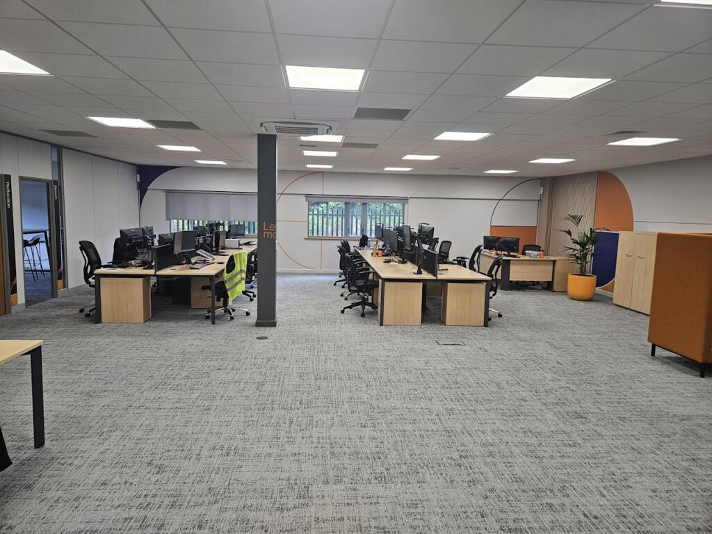 房产图片 2 - 单位1，B座，车站法院，老车站路，索利霍尔，B92 0HA