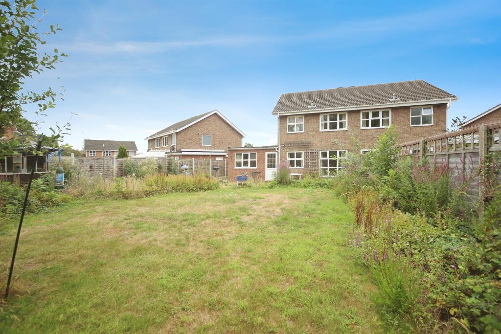 Additional image 15 of Munsley Close, Redditch