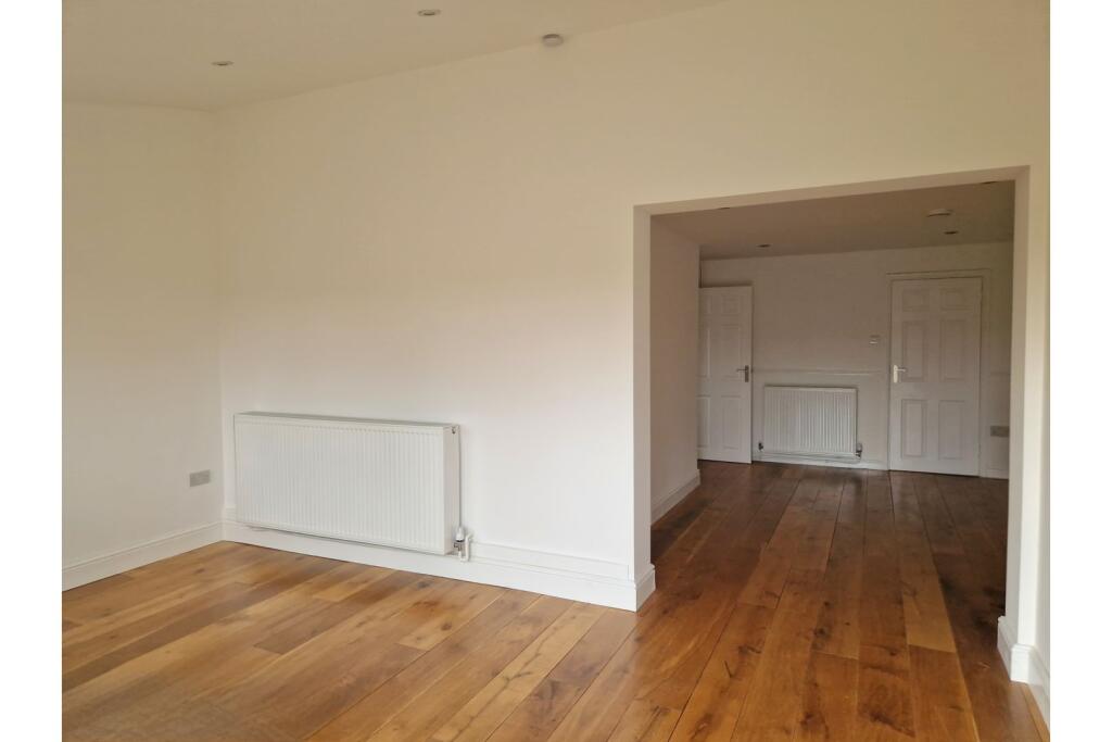 Additional image 4 of The Green, Warminster, BA12