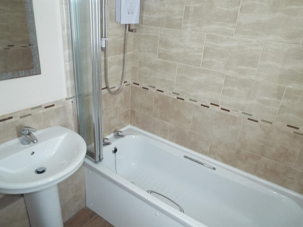 Additional image 6 of Oak Tree Avenue, Redditch