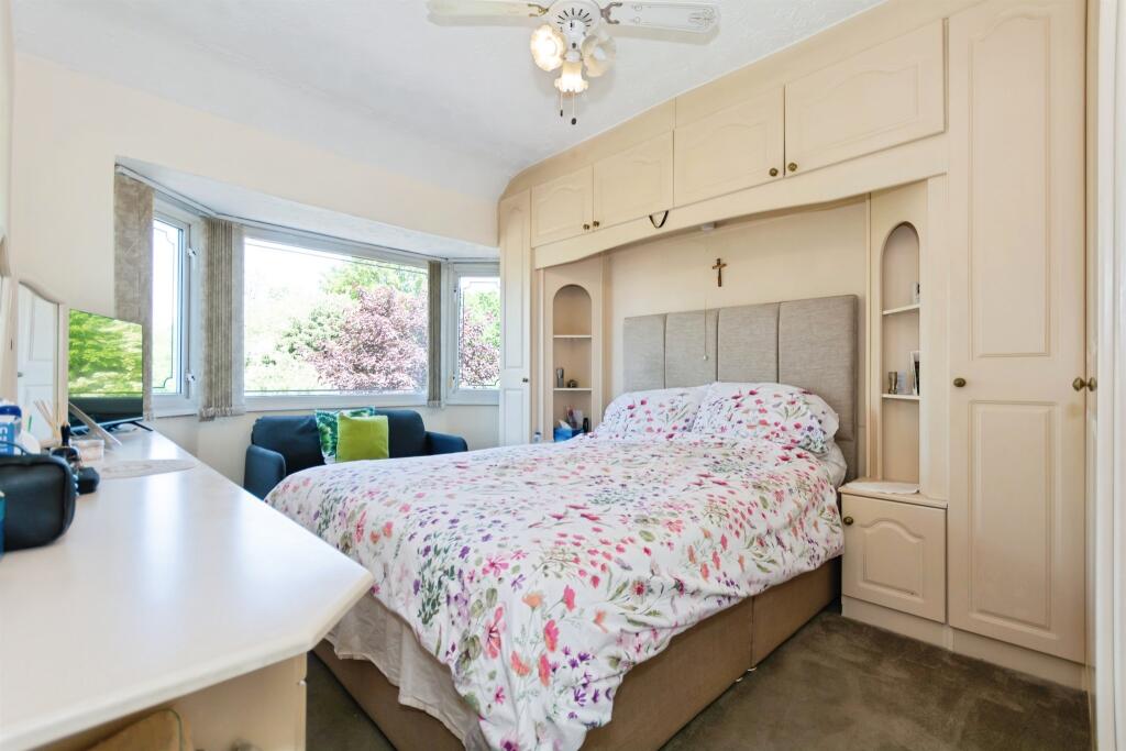 Additional image 8 of Greyfort Crescent, Solihull