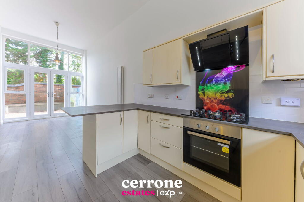 Additional image 6 of Crescent House, Mount Pleasant, Redditch, B97 4JT