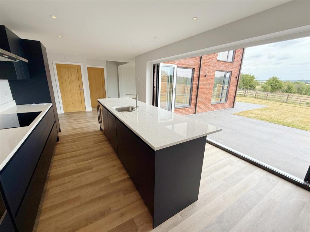 Additional image 7 of Stratford Road, Wootton Wawen