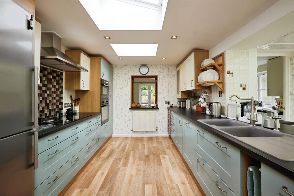 Additional image 4 of Dark Lane, Mere, Warminster