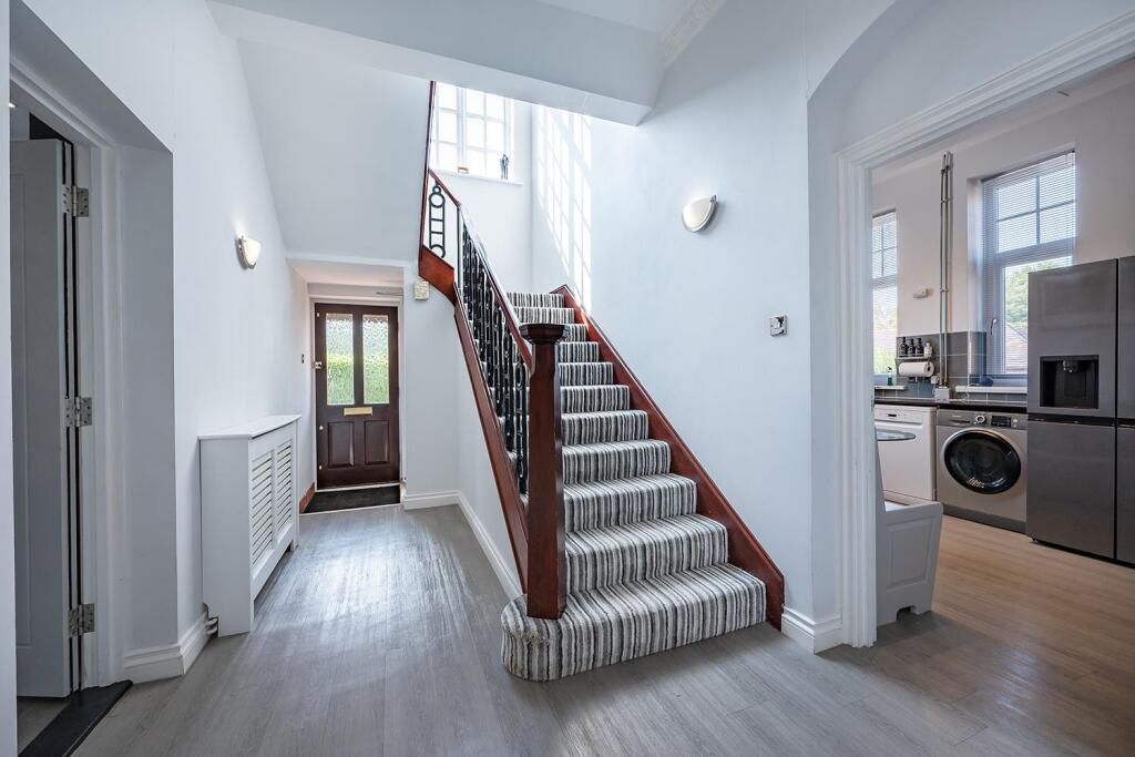 Additional image 26 of Catherines Close, Catherine-De-Barnes, Solihull
