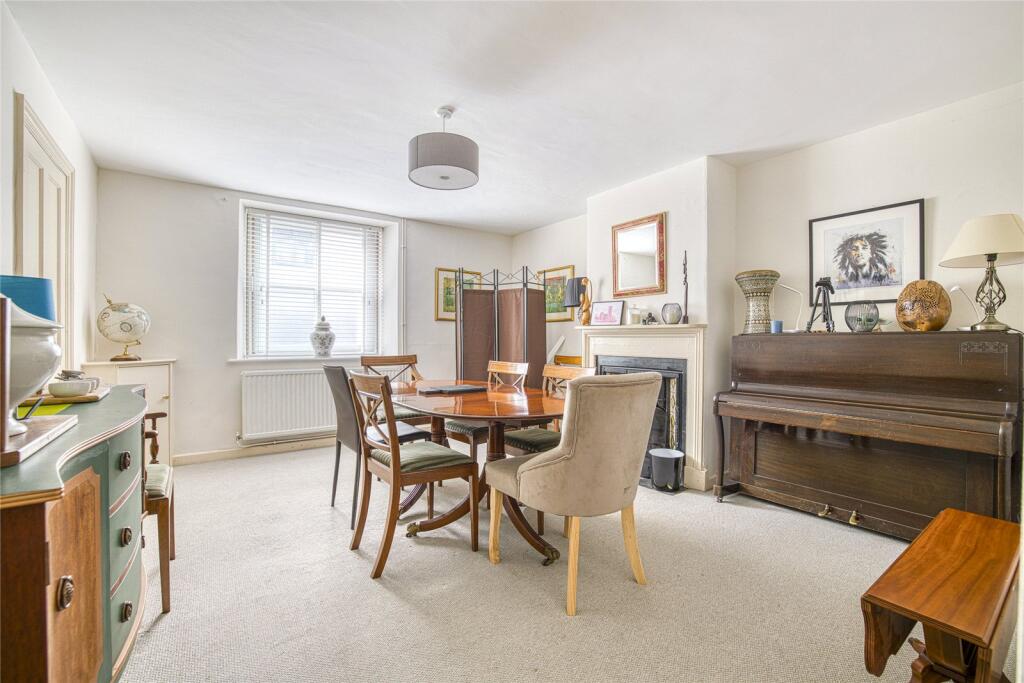 Additional image 5 of High St, Bruton, Somerset, BA10