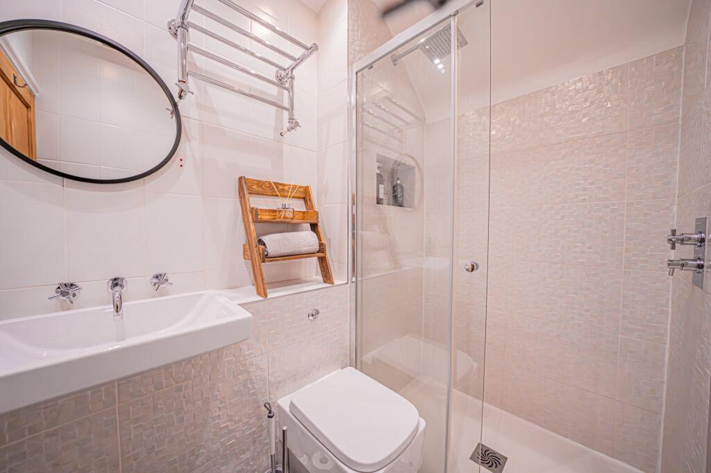 Additional image 18 of Warwick Road, Knowle, B93