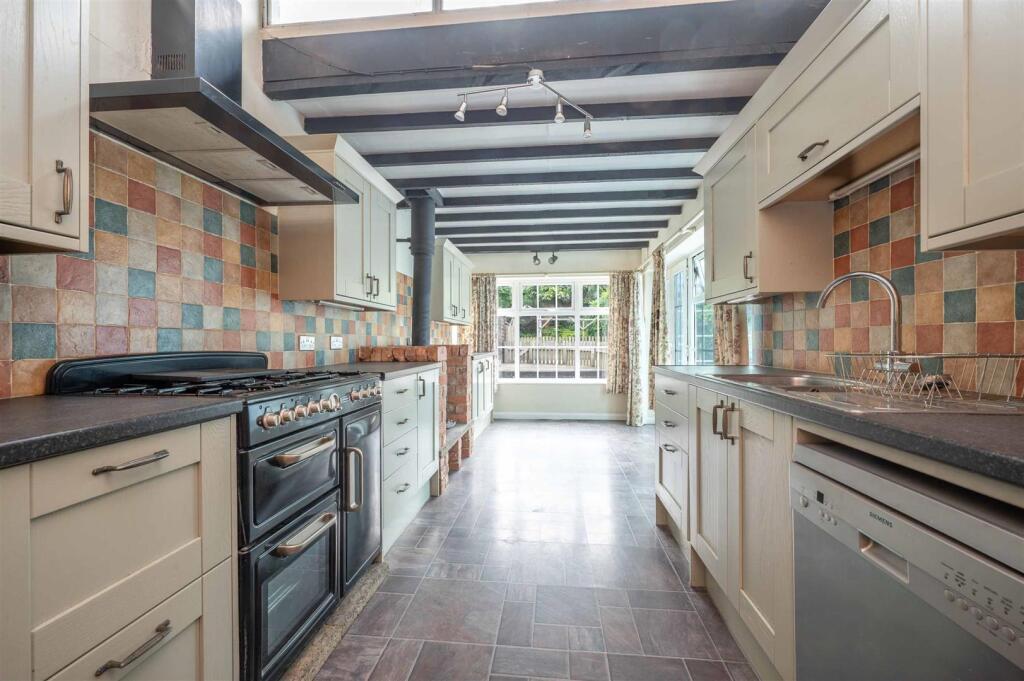 Additional image 4 of High Street, Henley-In-Arden