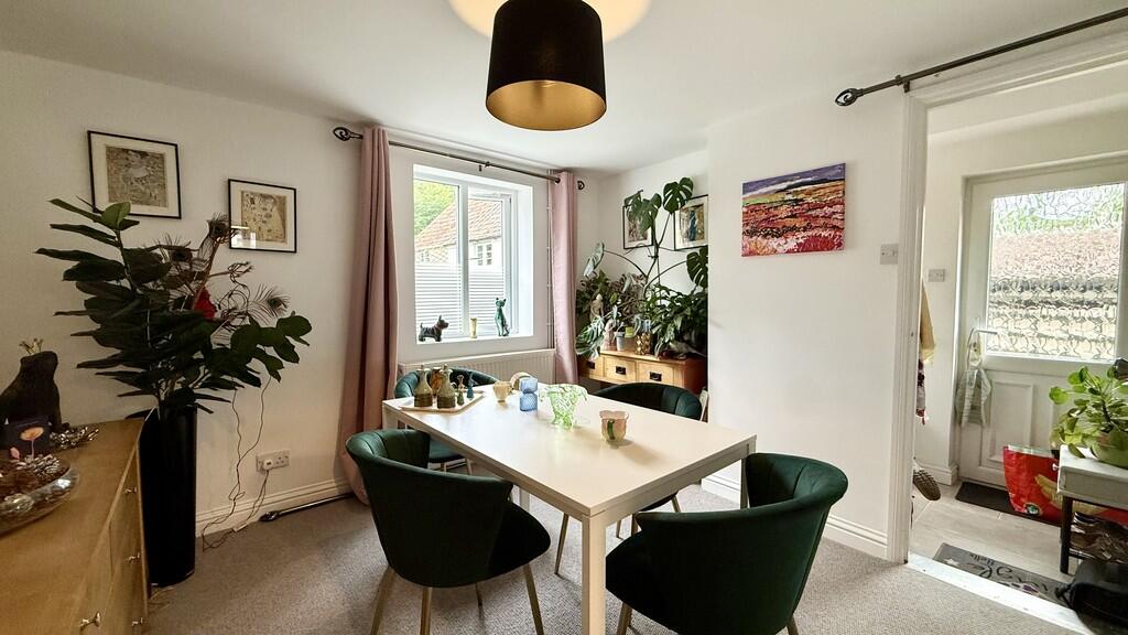 Additional image 7 of Chalford Gardens, Westbury