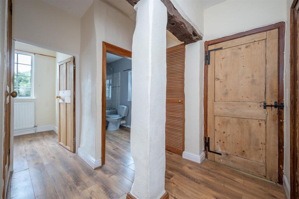 Additional image 9 of High Street, Henley-In-Arden