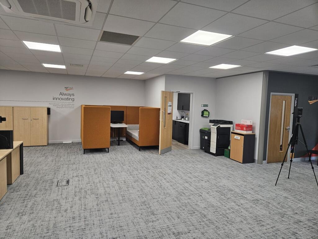 房产图片 5 - 单位1，B座，车站法院，老车站路，索利霍尔，B92 0HA