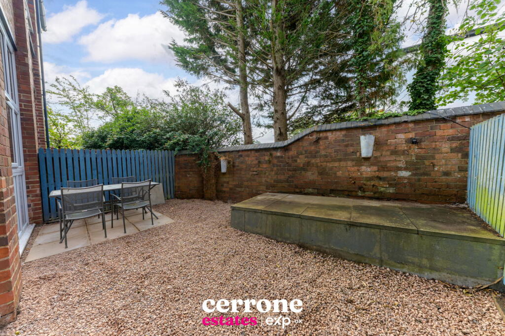 Additional image 13 of Crescent House, Mount Pleasant, Redditch, B97 4JT