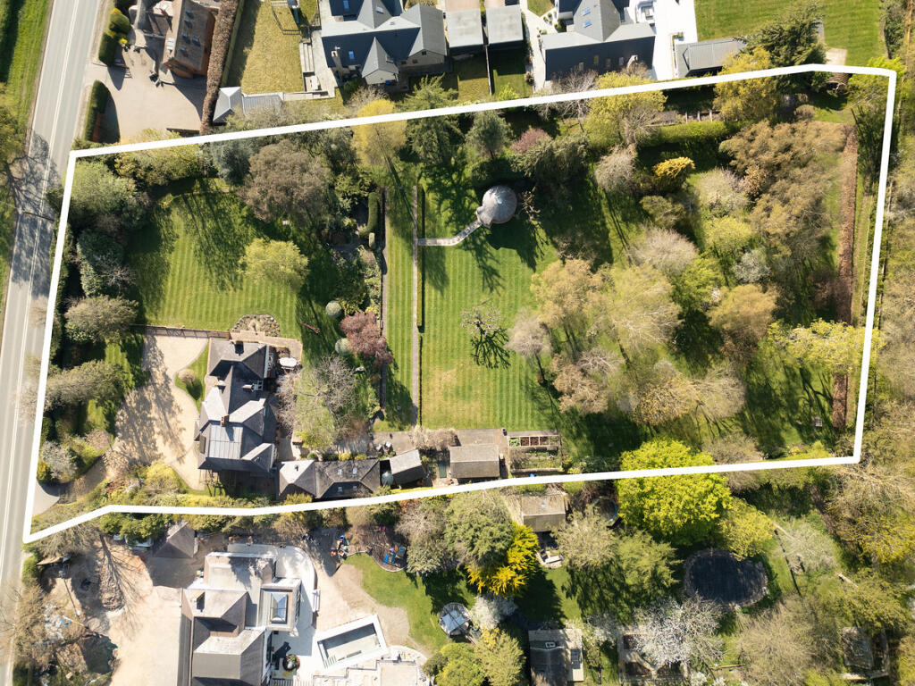 Additional image 37 of Clearwell House, Nearly 2 Acres, No Chain