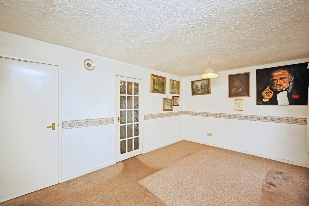 Additional image 4 of Munsley Close, Redditch