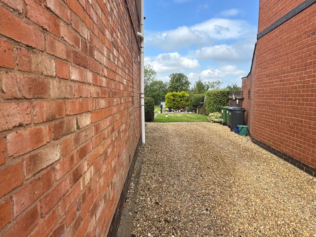 Additional image 18 of Malthouse Lane, Earlswood, B94 5RX