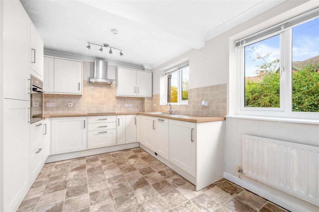 Additional image 13 of Chestnut Walk, Henley-In-Arden