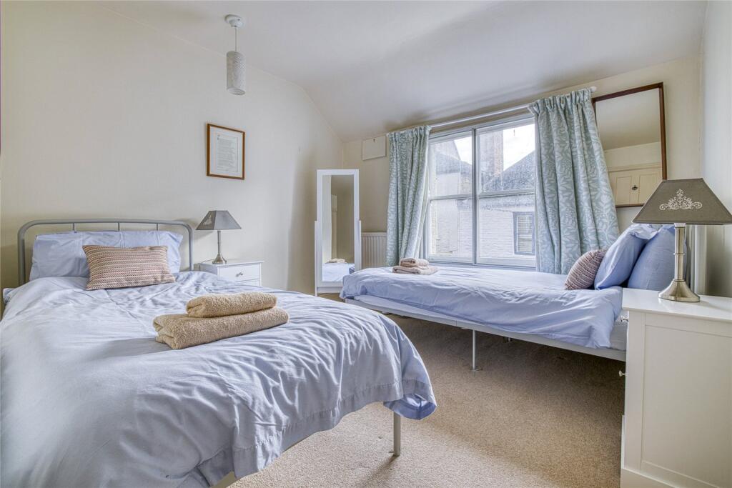 Additional image 10 of High St, Bruton, Somerset, BA10