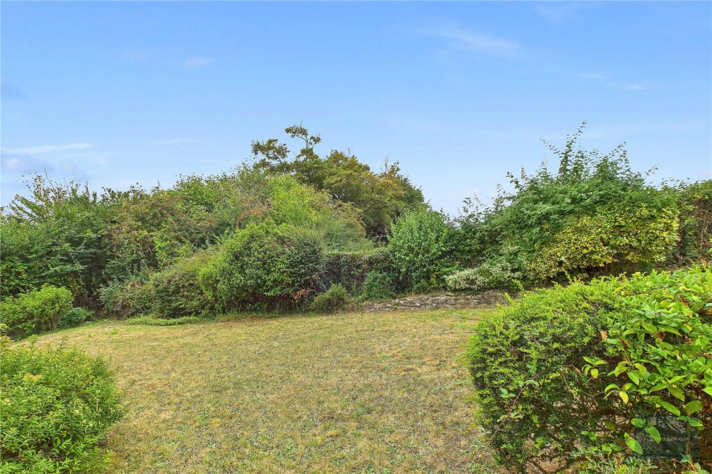 Additional image 25 of Elms Cross Drive