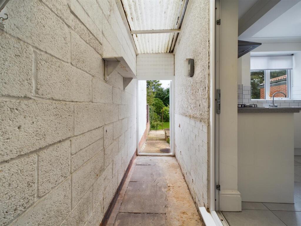 Additional image 12 of Lode Lane Solihull