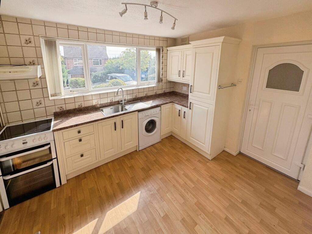 Additional image 4 of Scott road, Headless cross