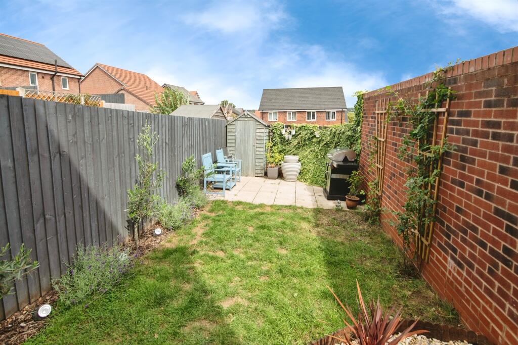 Additional image 21 of Hawling Street, Redditch