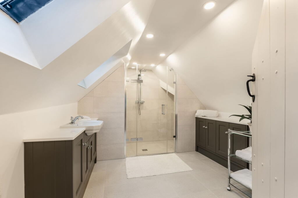 Additional image 19 of High Street, Henley-in-arden, B95 5BA