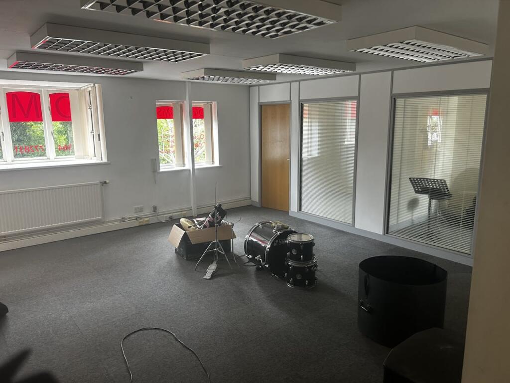 房产图片 5 - 诺尔高街1655号Greville Court, 1B套房, B93 0LL