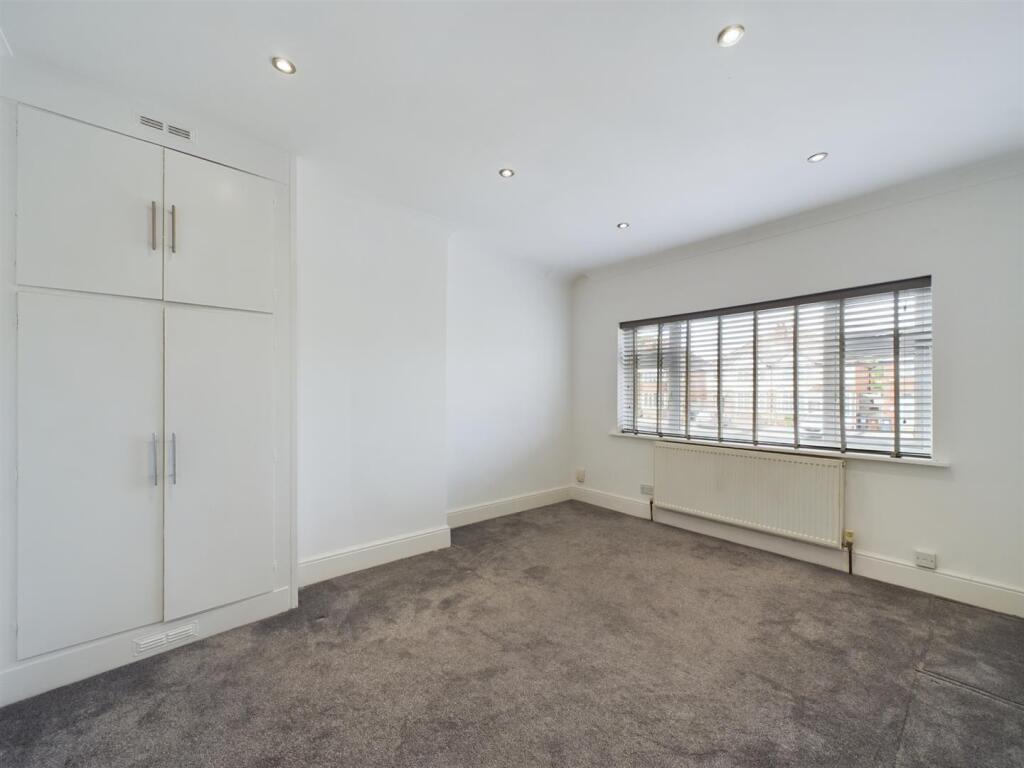 Additional image 9 of Lode Lane Solihull