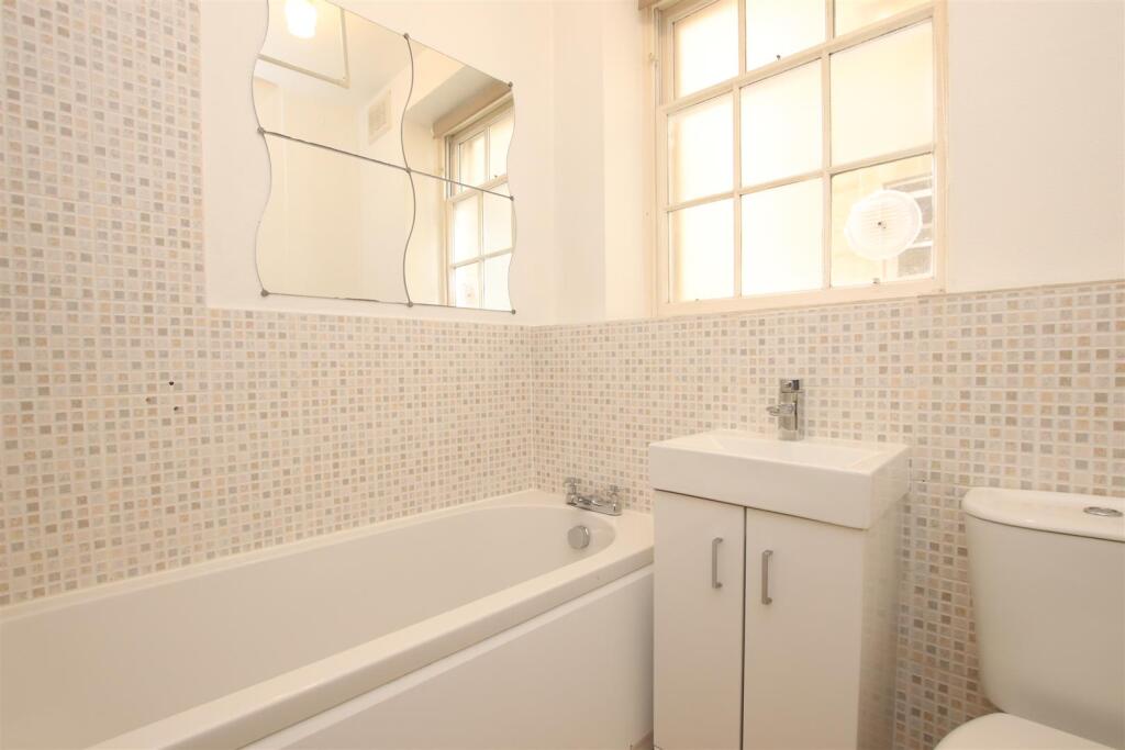 Additional image 10 of Norfolk Crescent, Bath, BA1