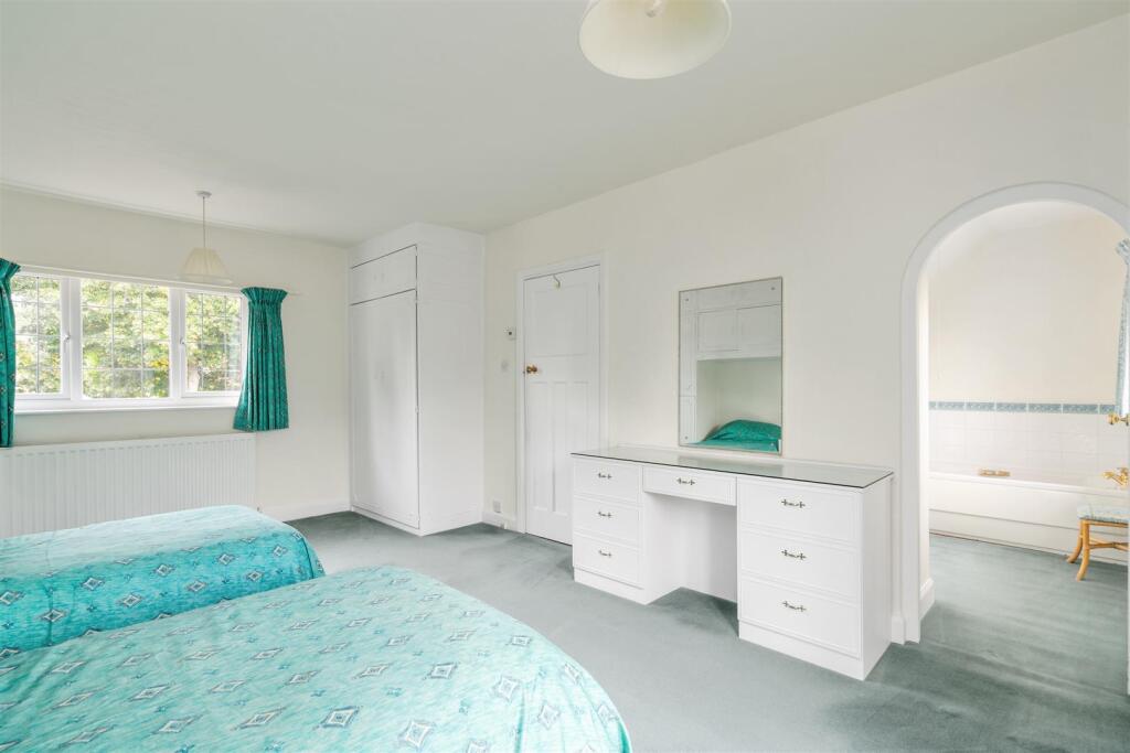 Additional image 15 of Brueton Avenue, Solihull