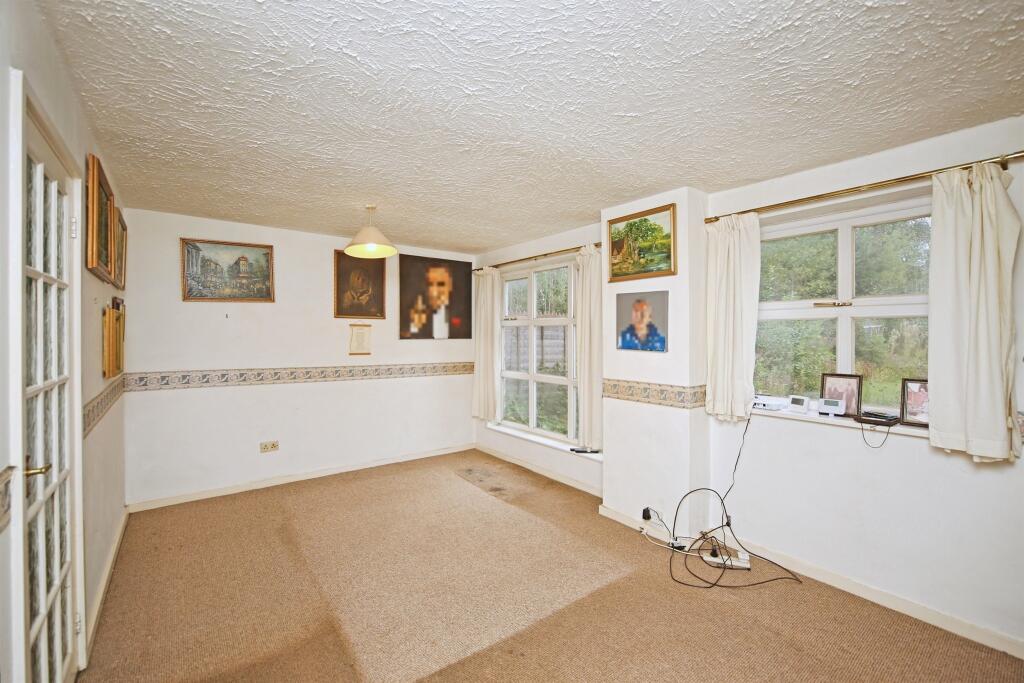 Additional image 5 of Munsley Close, Redditch