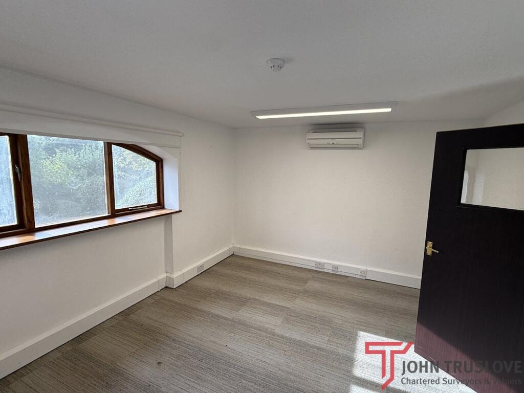 Additional image 7 of Brockhill Court, Brockhill Lane, Redditch, B97 6RB