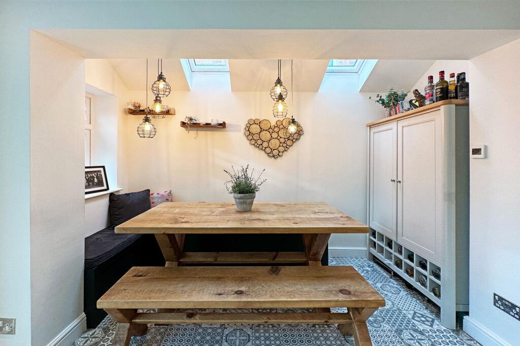 Additional image 4 of Warwick Road, Knowle, B93