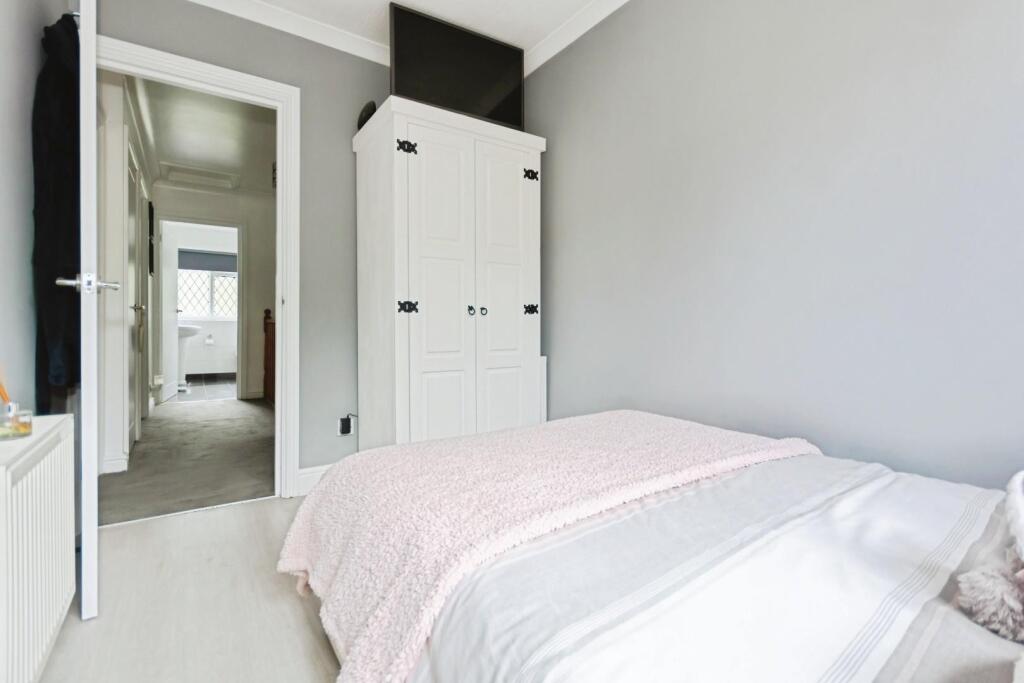 Additional image 17 of Mereside Way, Solihull