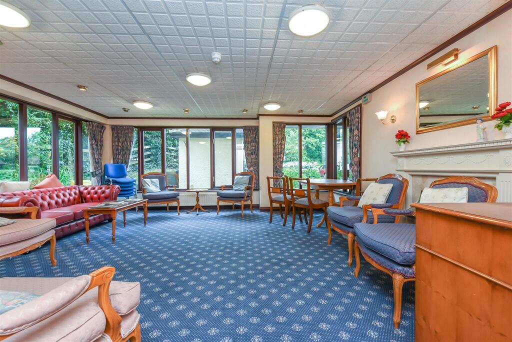 Additional image 12 of Chestnut Walk, Henley-In-Arden