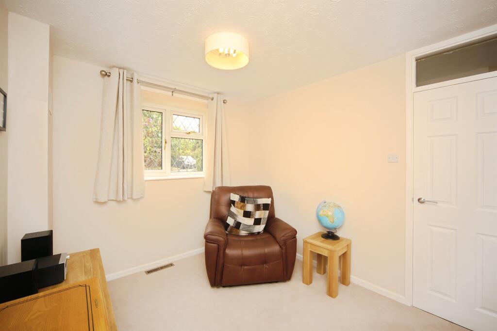 Additional image 10 of Kempsford Close, Redditch