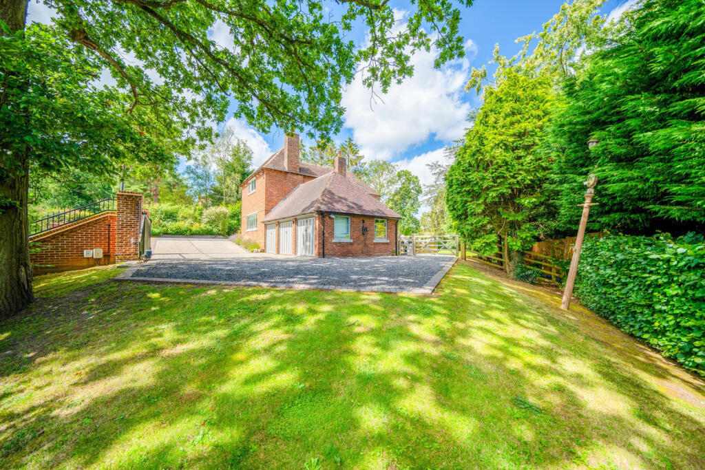 Additional image 42 of Vicarage Hill, Solihull, Tanworth-in-Arden B94 5EA