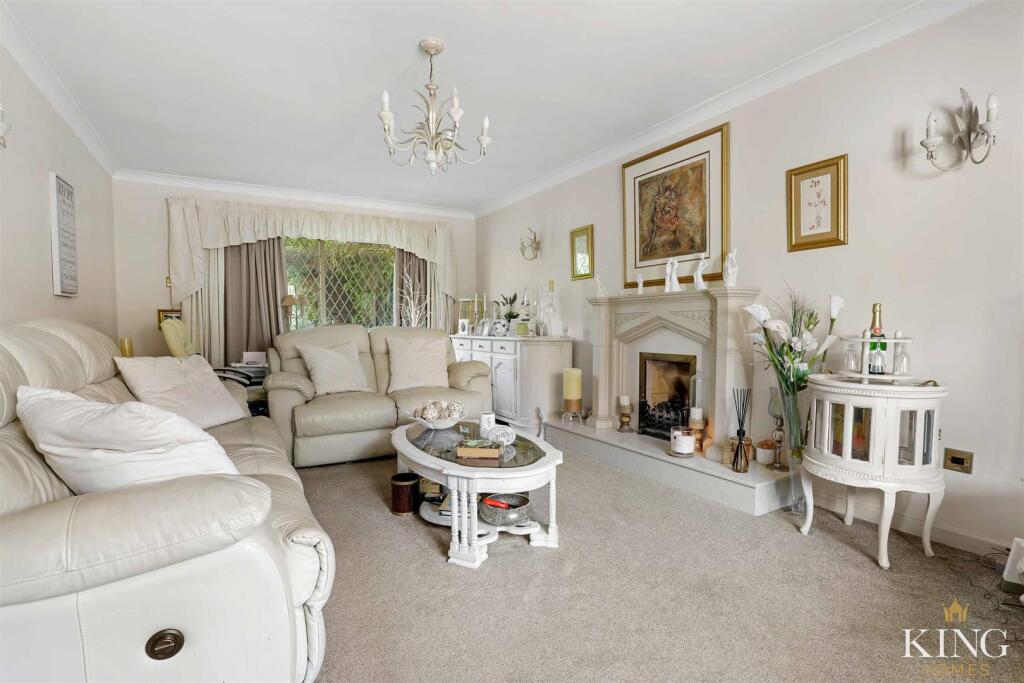 Additional image 5 of Batsford Close, Redditch